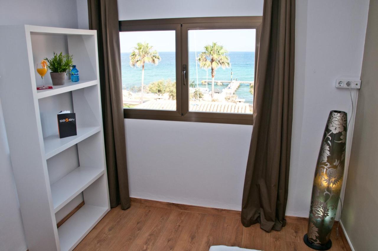 Seven Hostal Cala Millor  Room photo